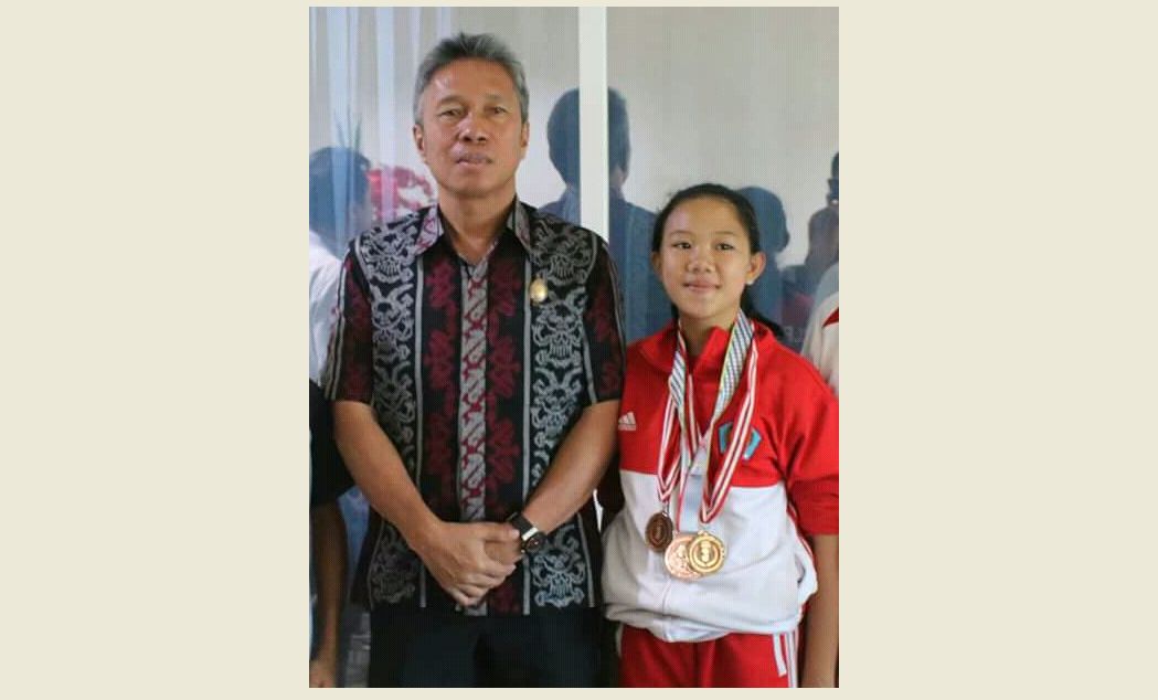 Wabup Terima Kunjungan Atlit Anggar Junior Minsel